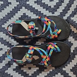 Women’s Chacos 8 Wide Width
